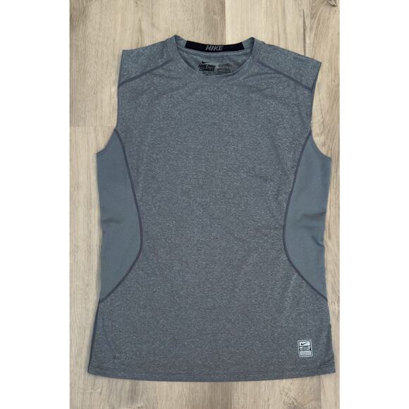 NIKE PRO Combat Dri-FIT Fitted Sleeveless Men's Gray Athletic Top Size M - Picture 1 of 4